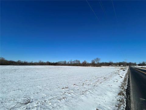 0 34.5 +/- Schaper Road Foristell MO 63348