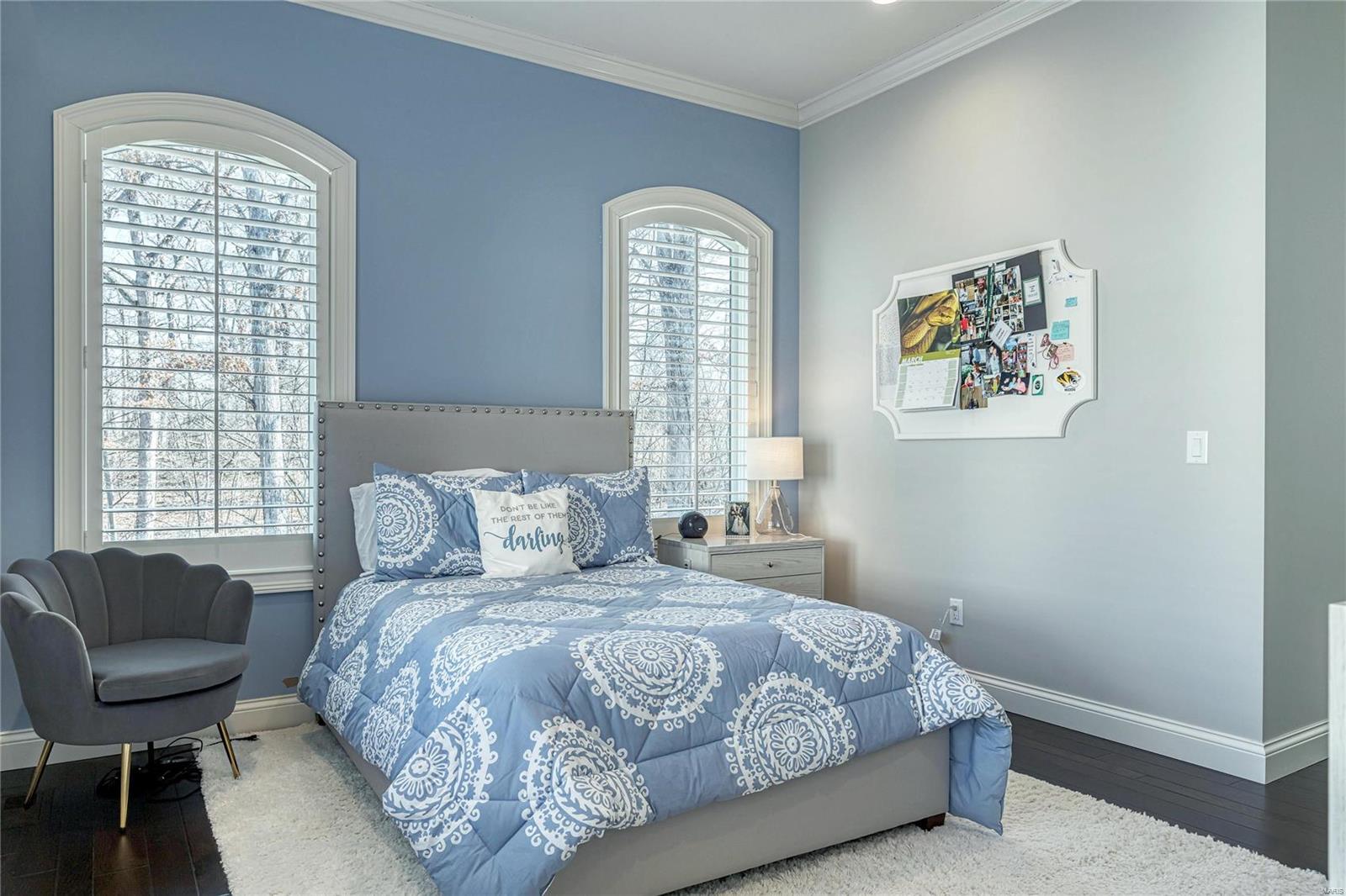 Whitmoor Upper Rdwy & Esmt - Residential