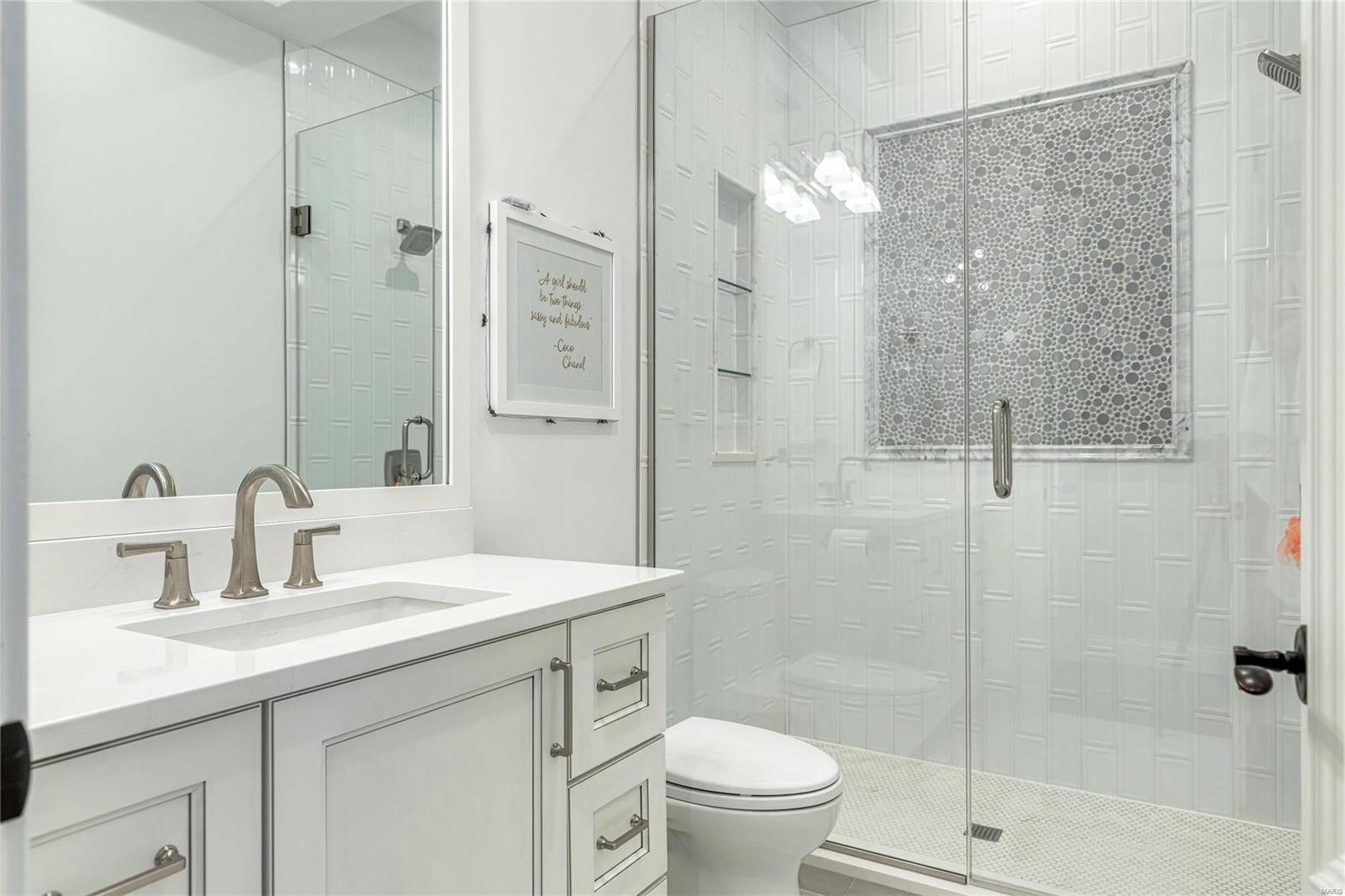 Whitmoor Upper Rdwy & Esmt - Residential