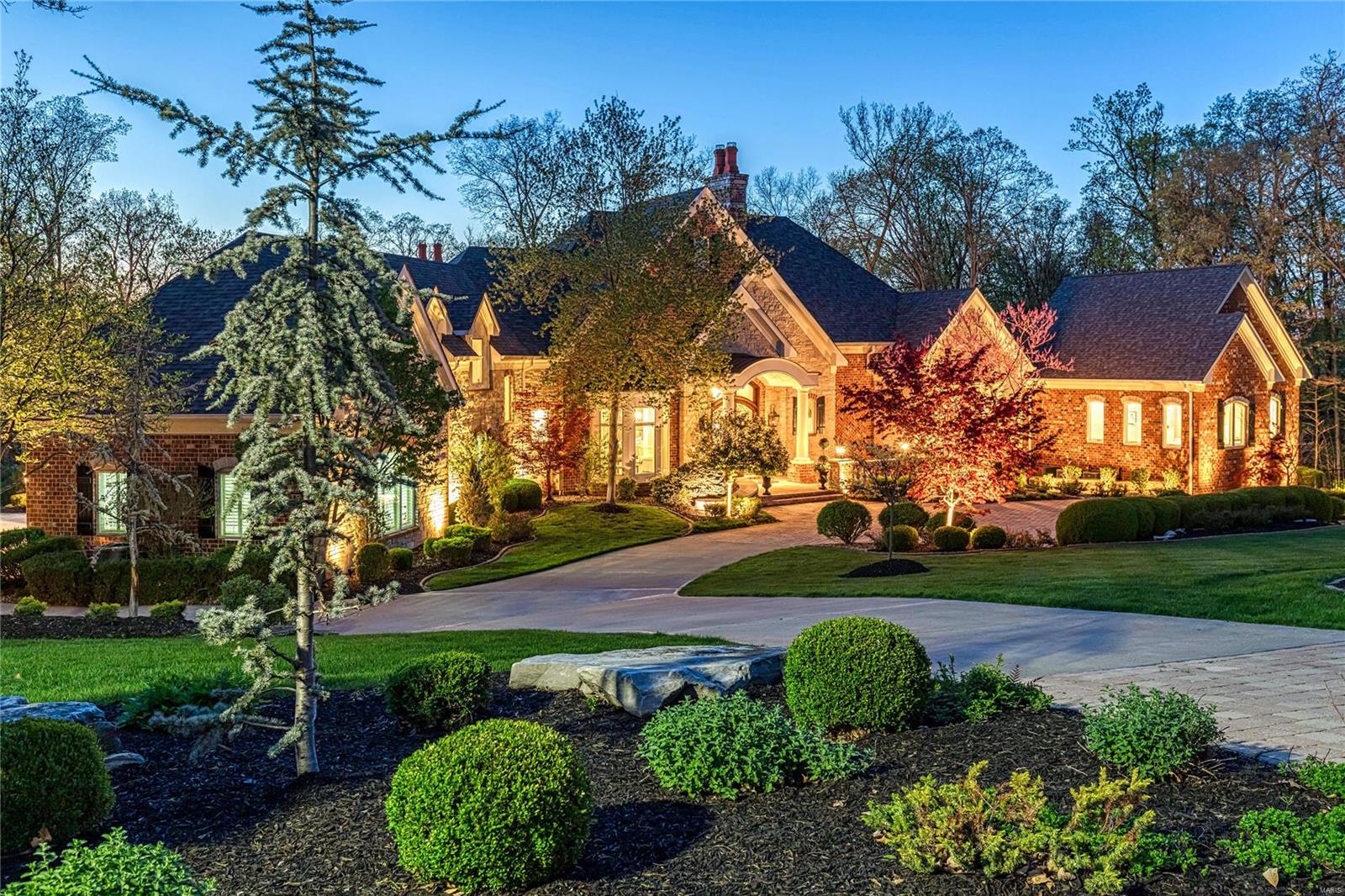 Whitmoor Upper Rdwy & Esmt - Residential