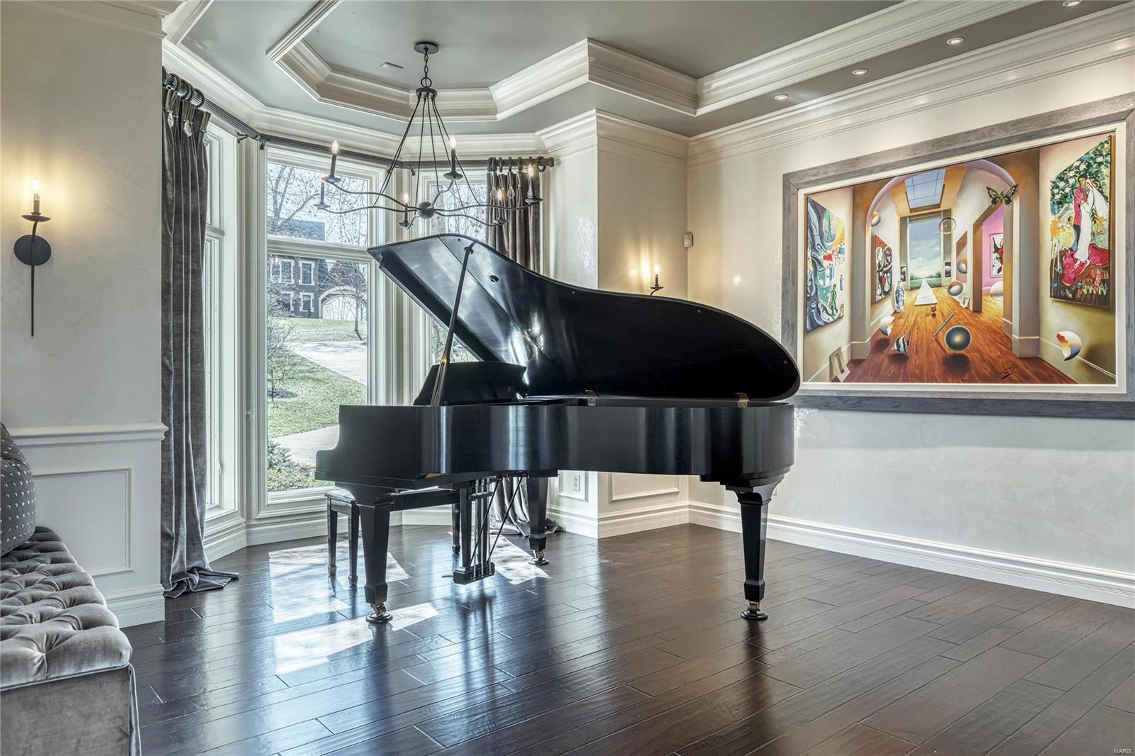 Whitmoor Upper Rdwy & Esmt - Residential