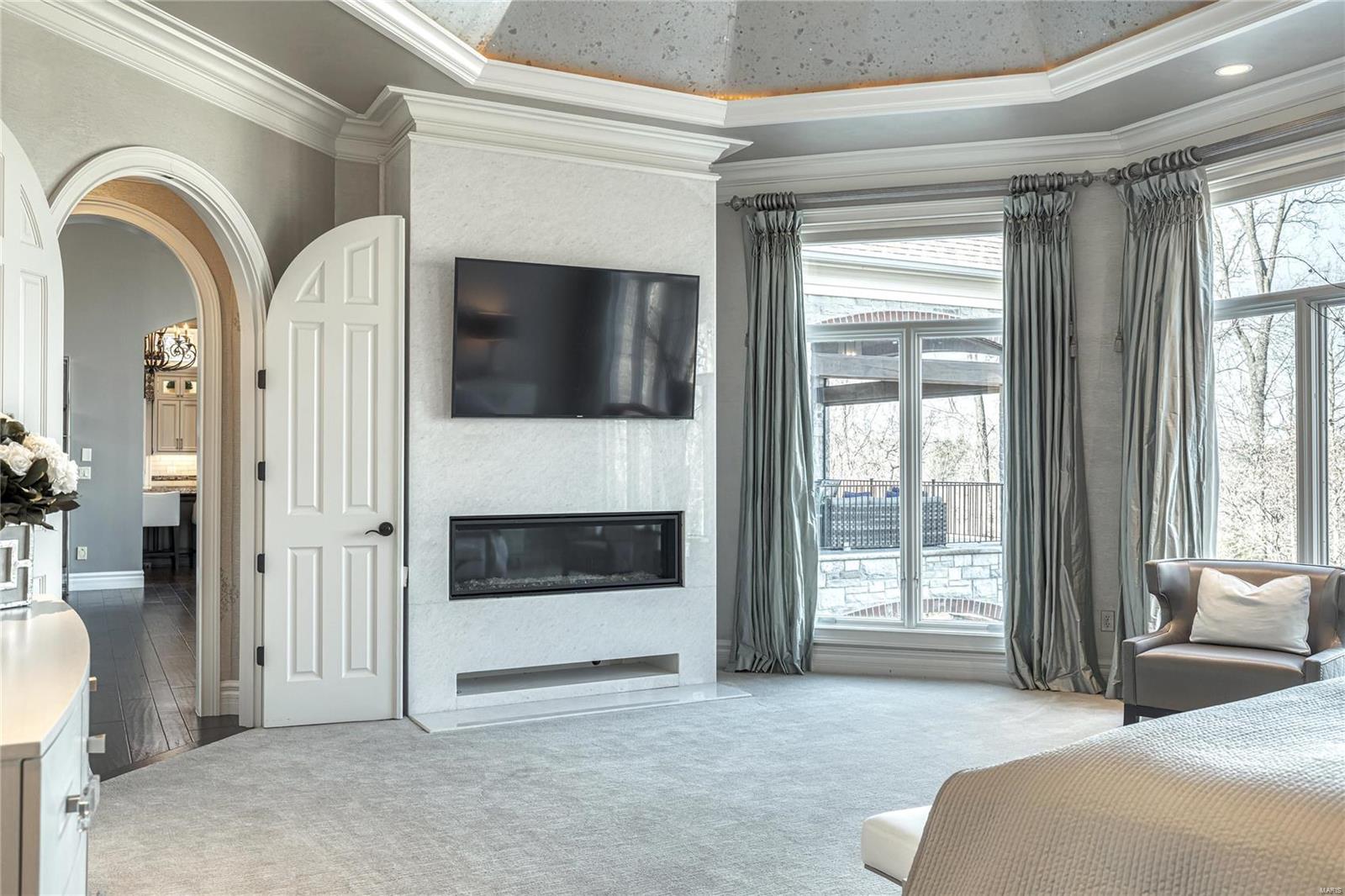 Whitmoor Upper Rdwy & Esmt - Residential