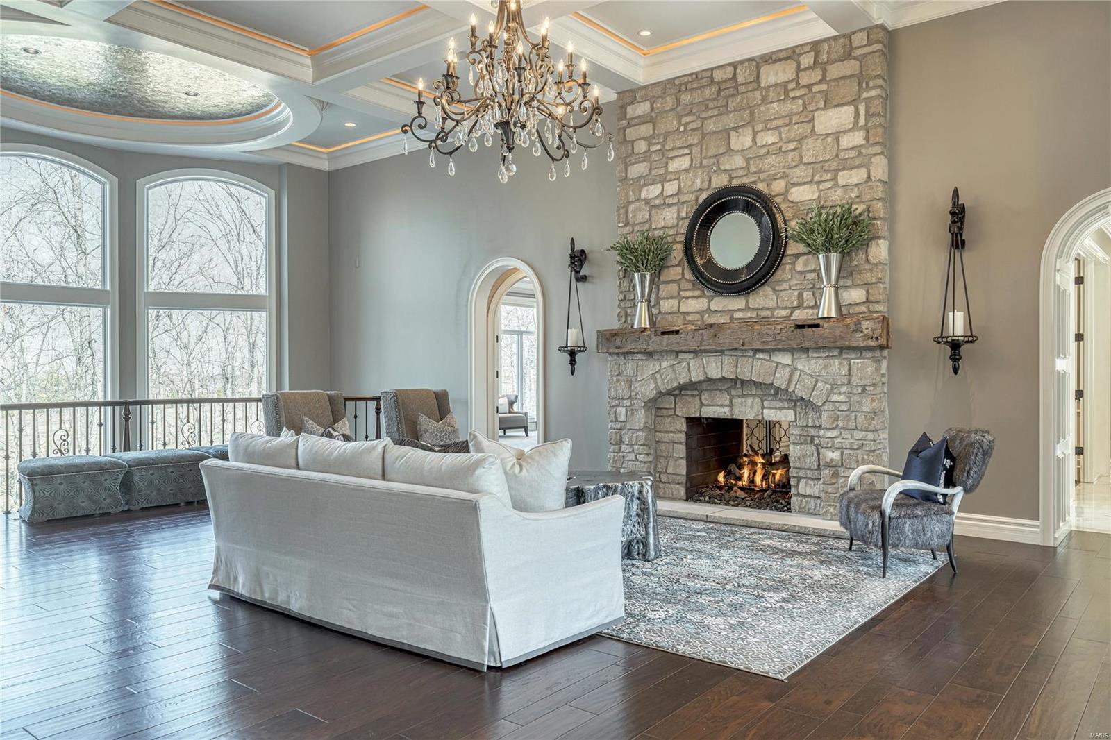 Whitmoor Upper Rdwy & Esmt - Residential