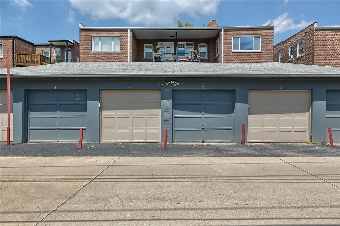 6300 Northwood Condo - Residential