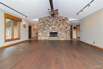 Woodcrest Hills Sub - Residential