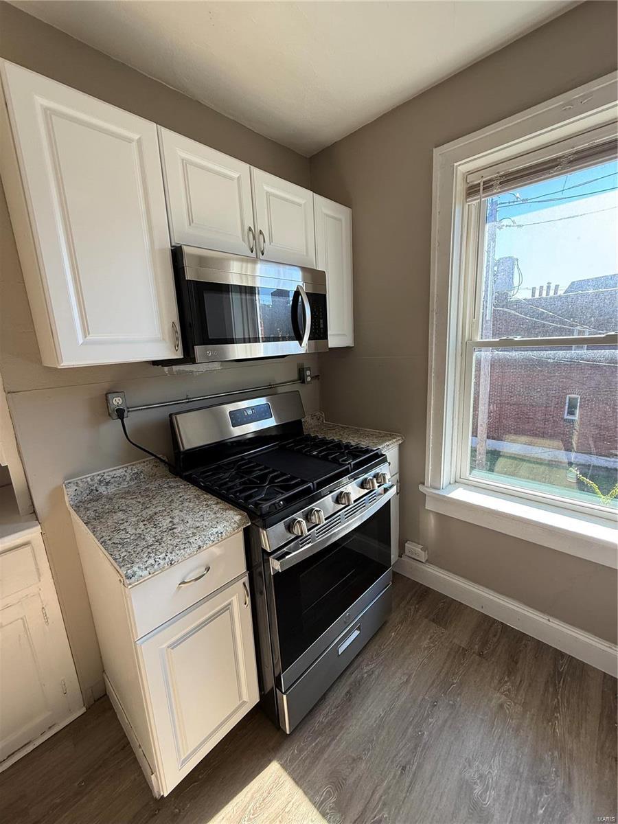 St Louis, Missouri 63116, United States, 2 Bedrooms Bedrooms, ,1 BathroomBathrooms,Residential,Pending,30952