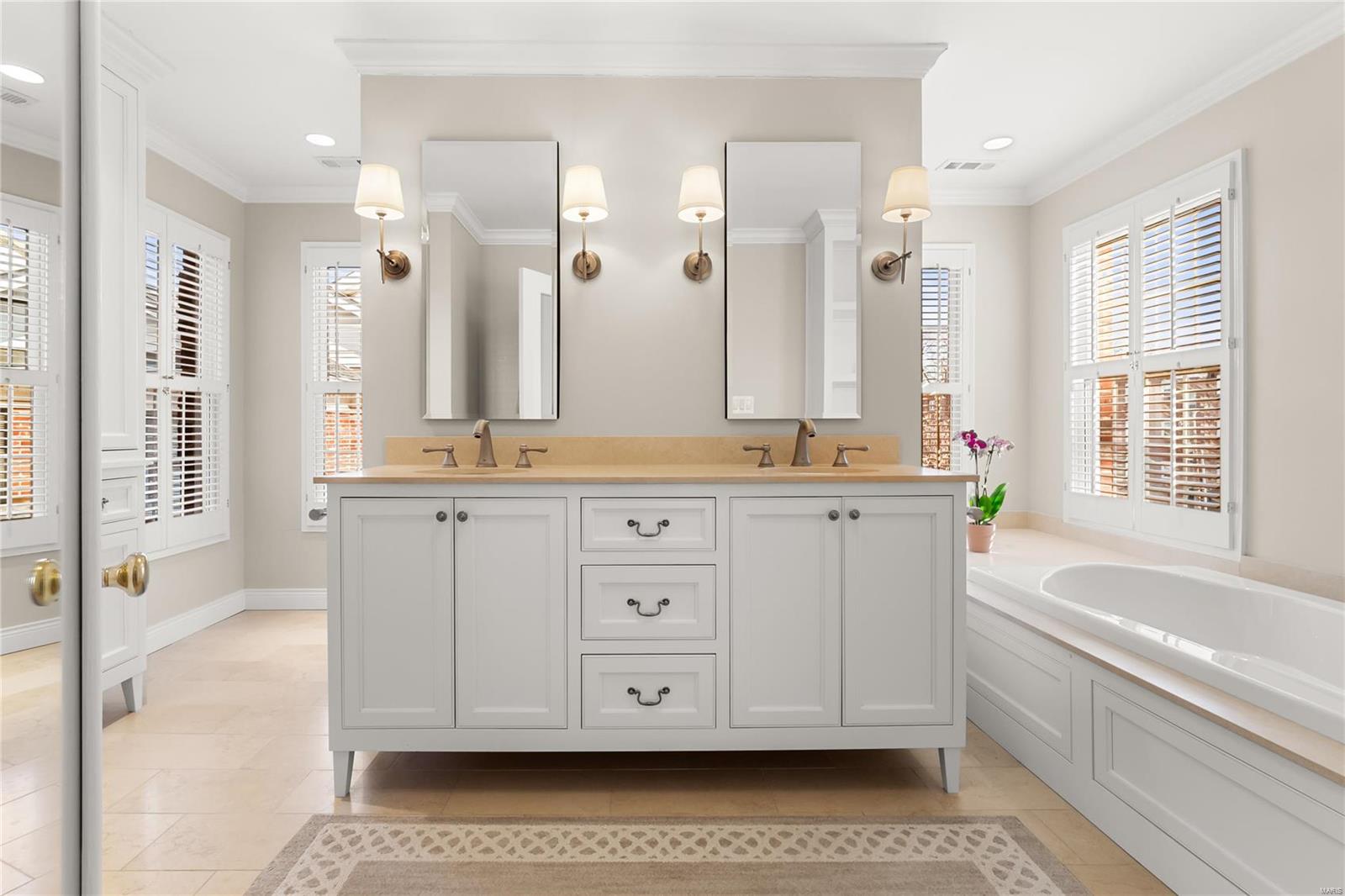 North Bemiston Place Condo Ph - Residential