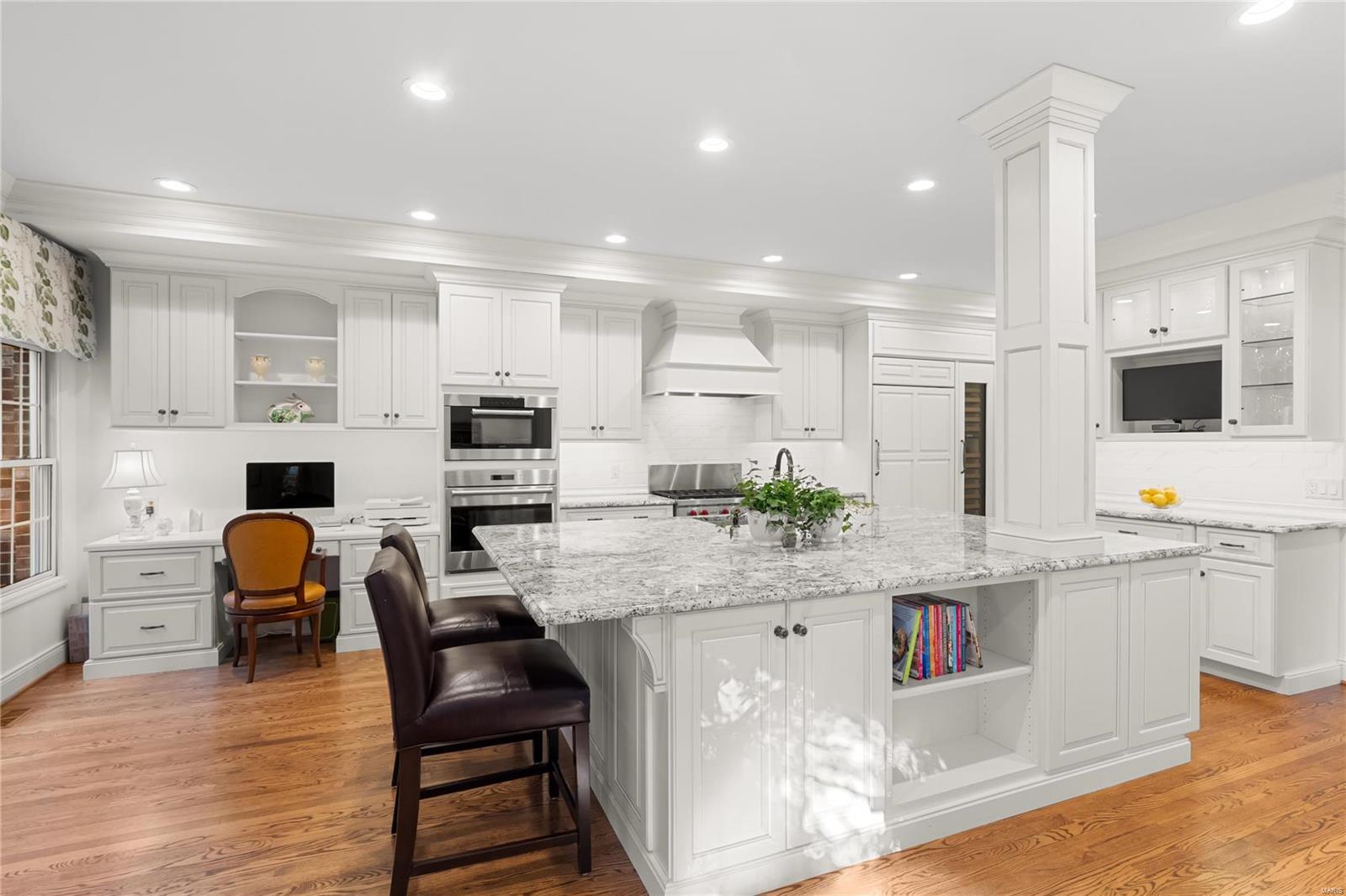 North Bemiston Place Condo Ph - Residential