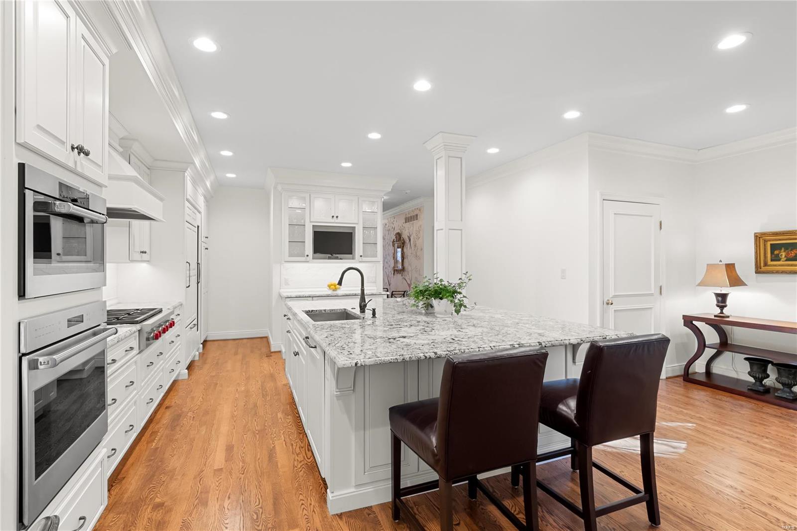 North Bemiston Place Condo Ph - Residential