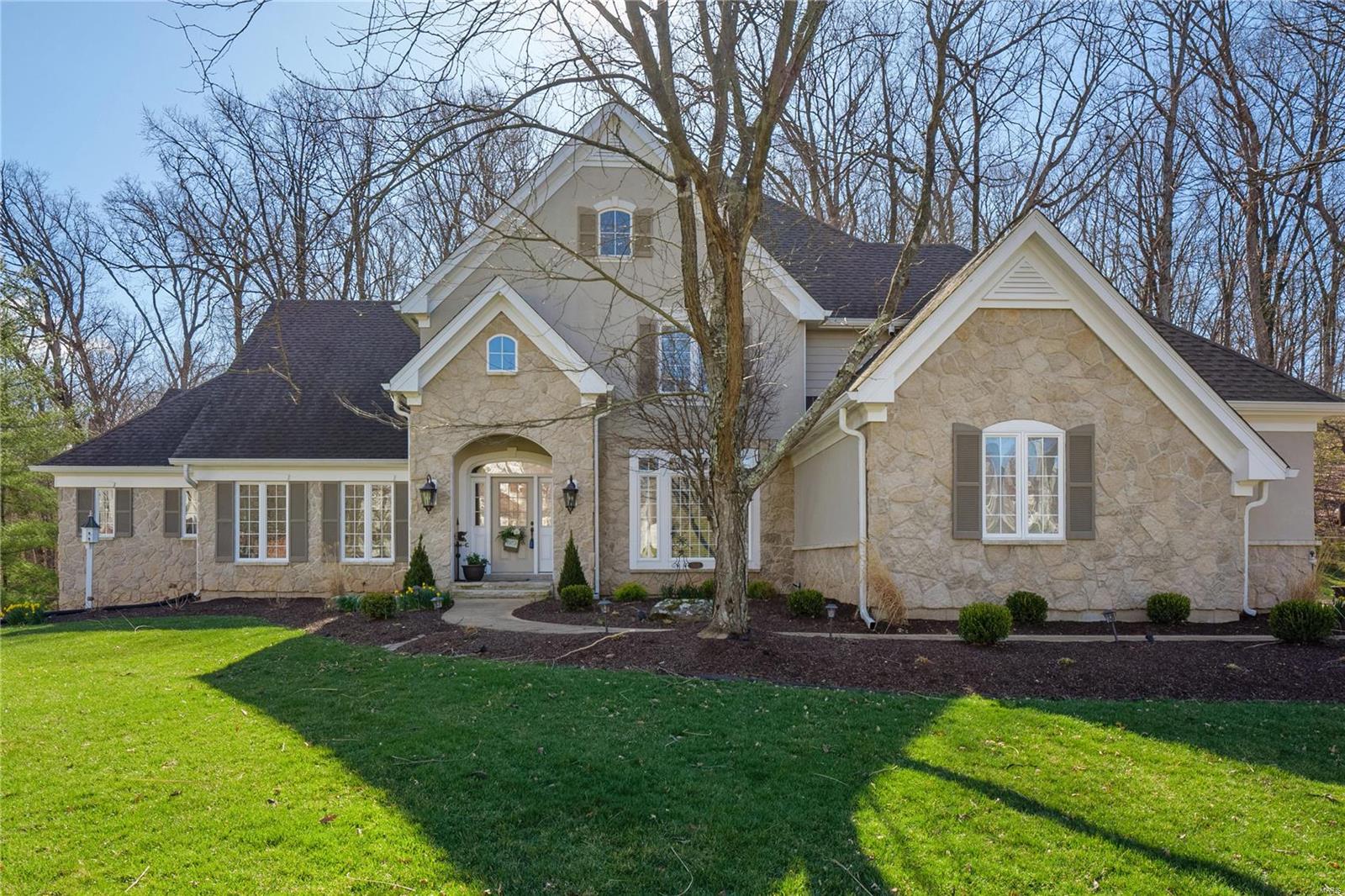 1402 Country Lake Estates Drive