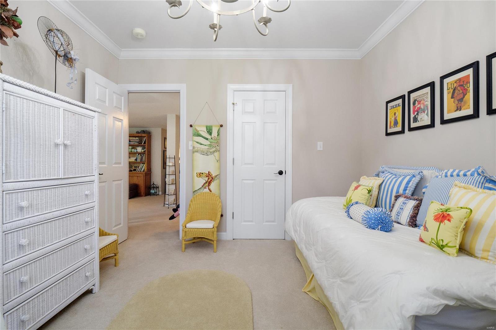 Country Lake Estates - Residential