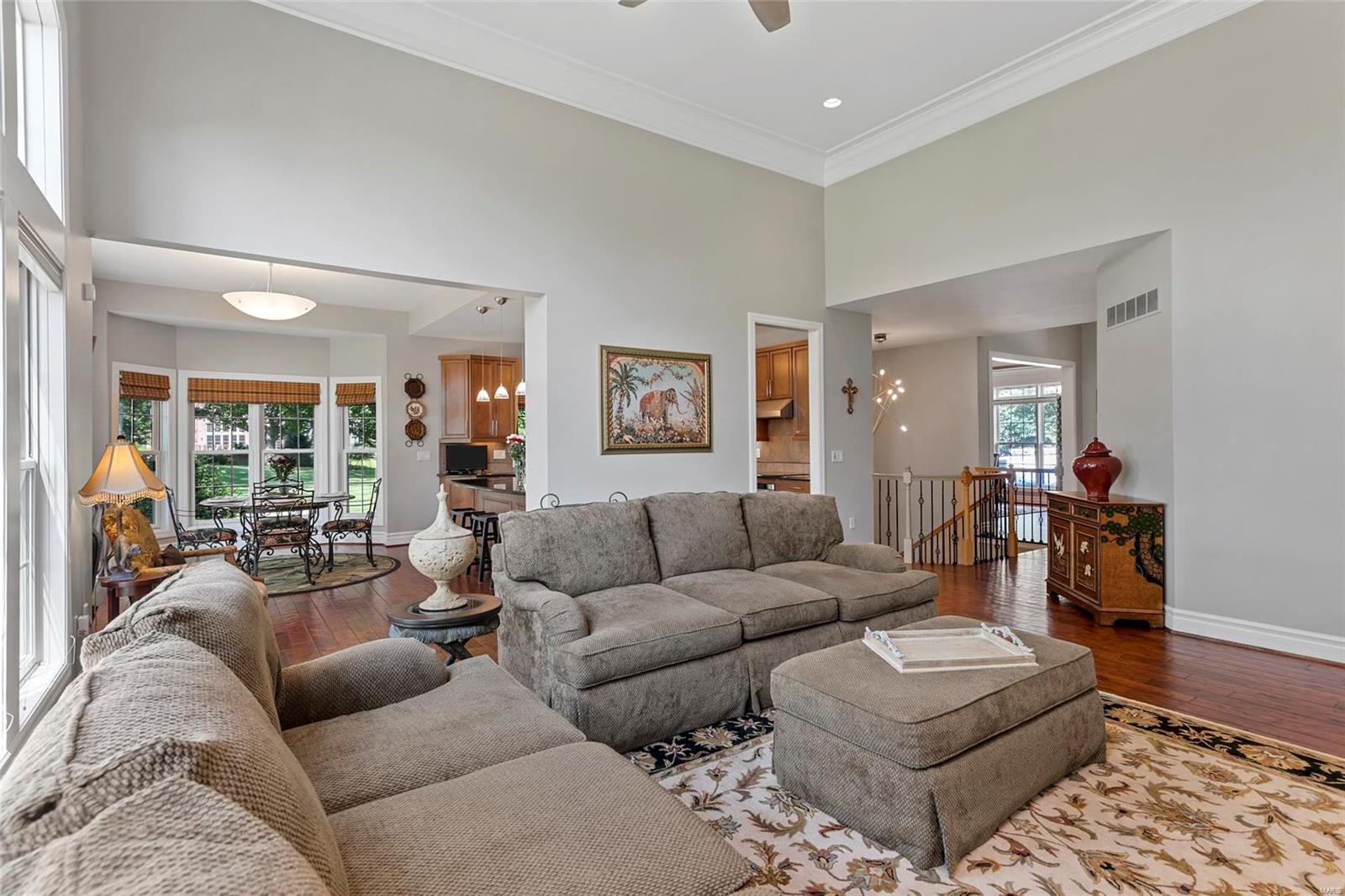 The Villas At Meadowbrook - Residential