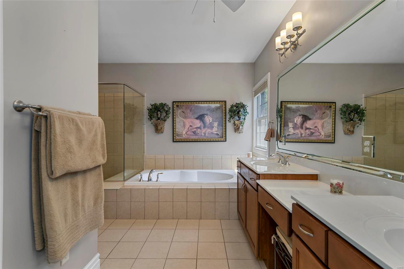 The Villas At Meadowbrook - Residential