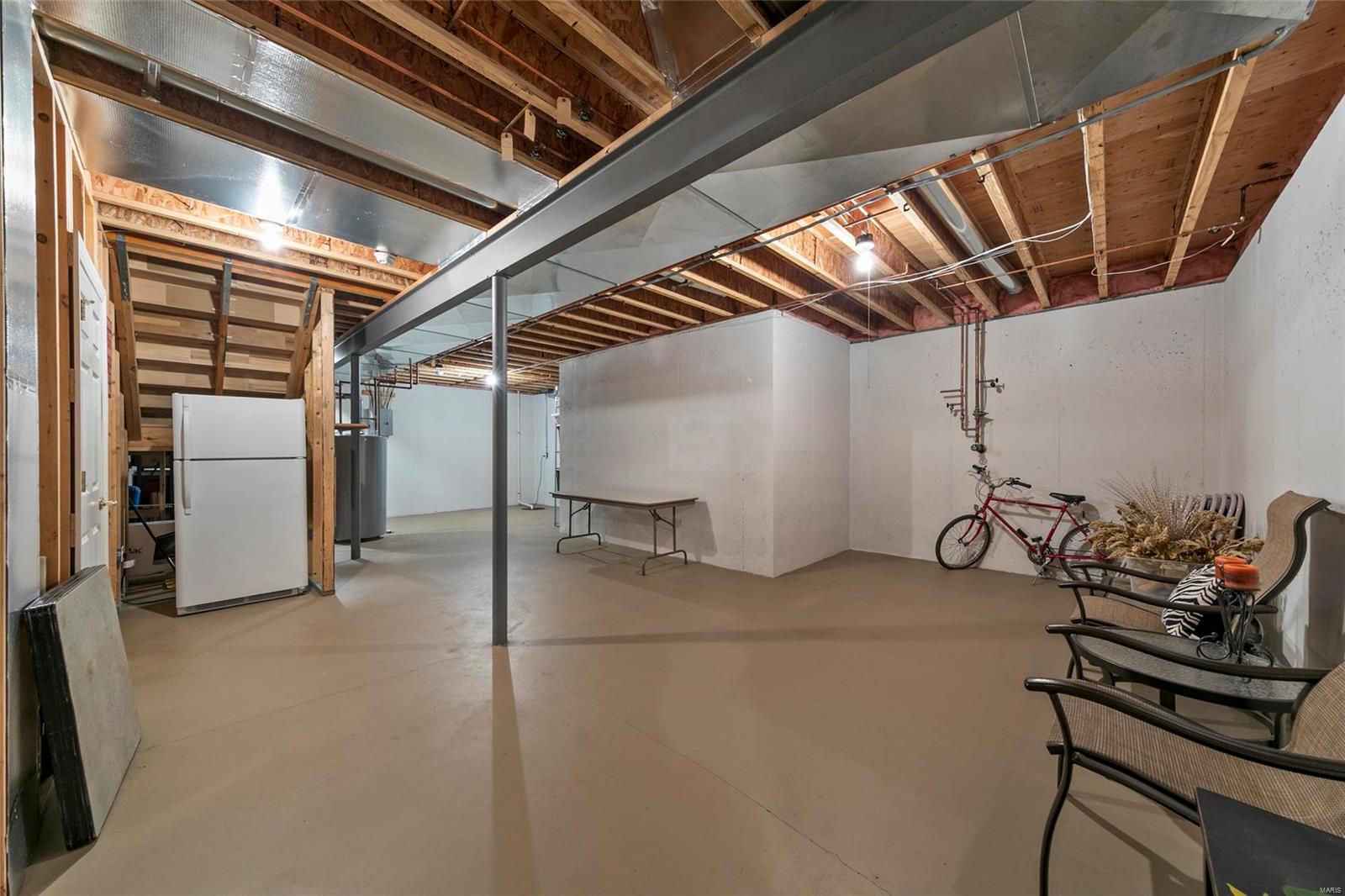 The Villas At Meadowbrook - Residential