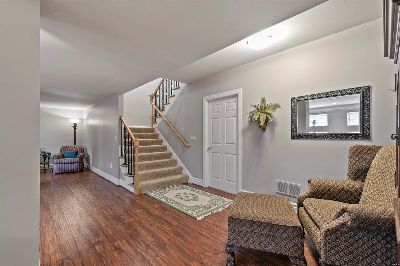 The Villas At Meadowbrook - Residential