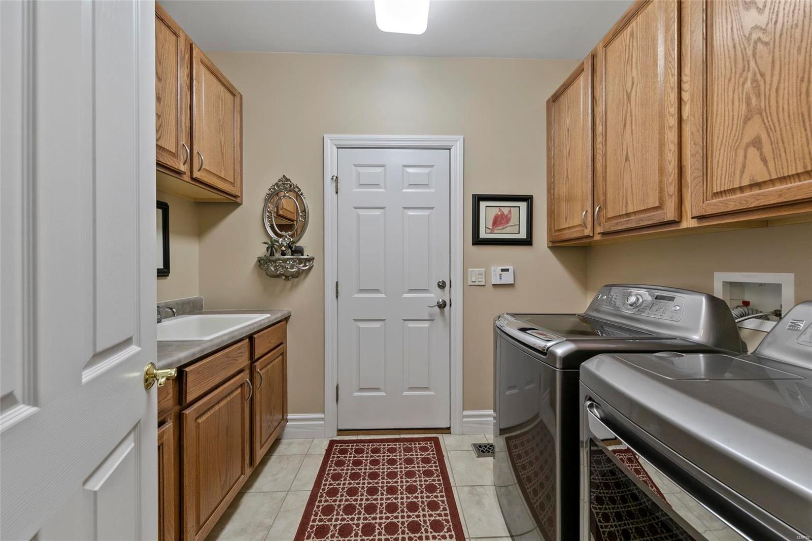 The Villas At Meadowbrook - Residential