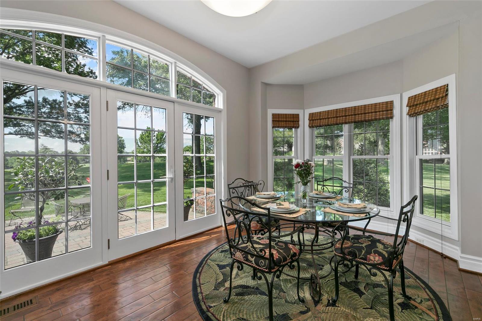 The Villas At Meadowbrook - Residential