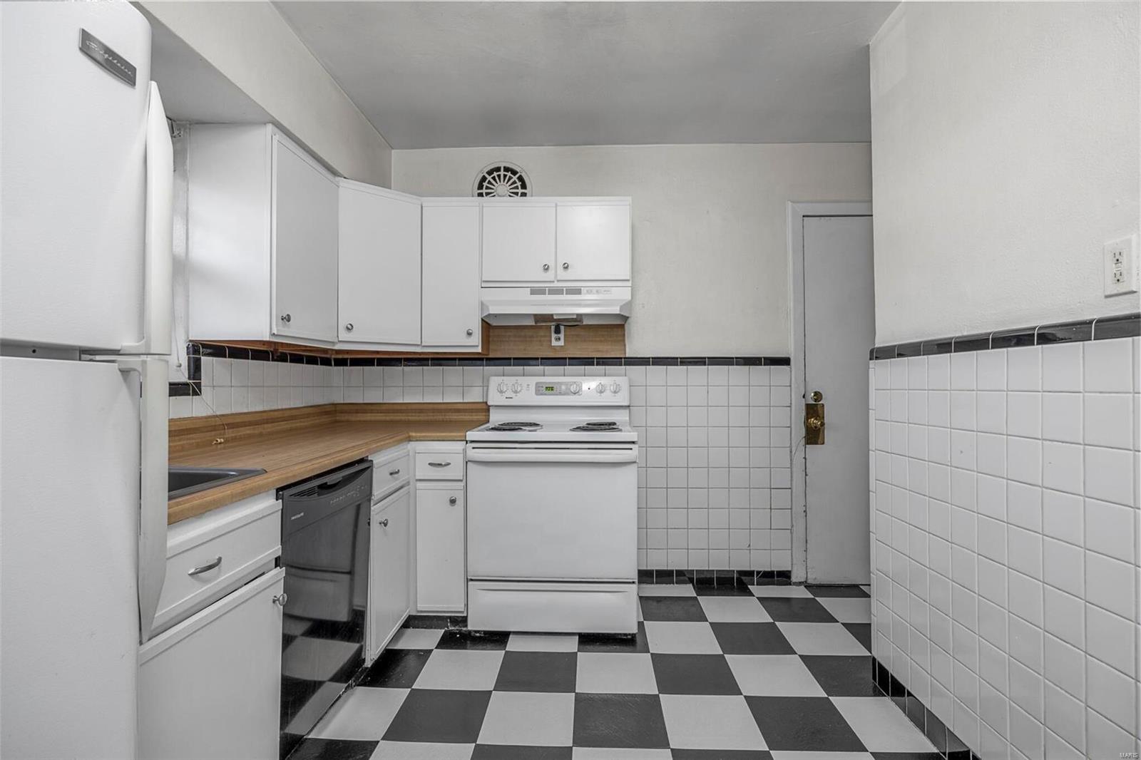 Melvin Place 2 - Residential