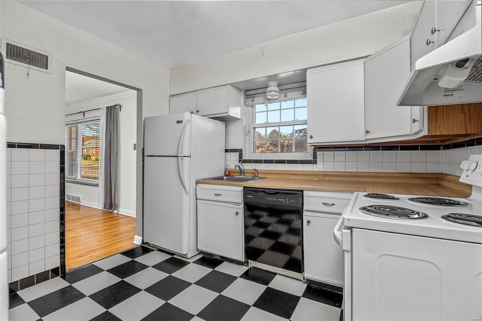 Melvin Place 2 - Residential