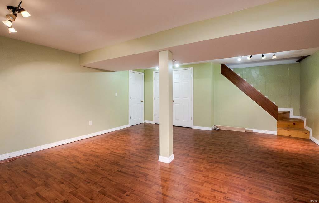 Thunderbird Manor 2 - Residential