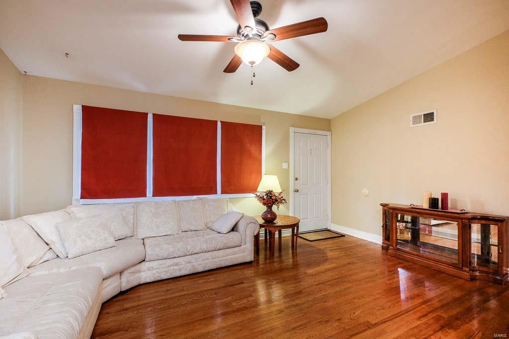 Thunderbird Manor 2 - Residential