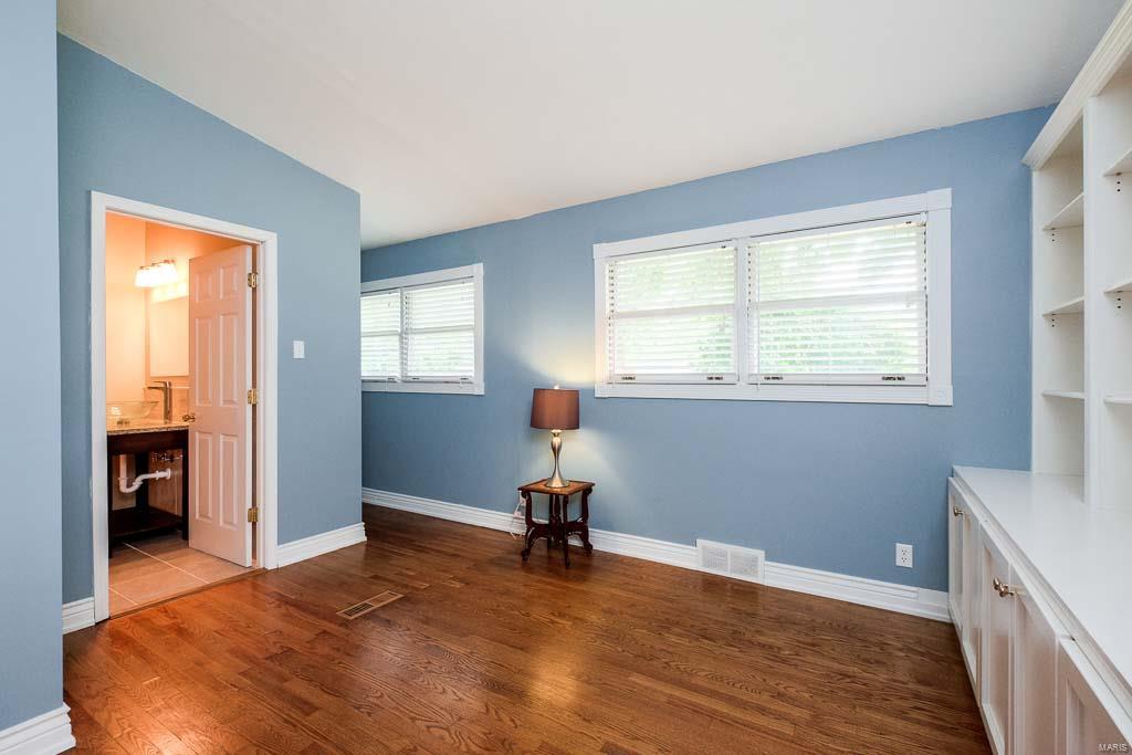 Thunderbird Manor 2 - Residential