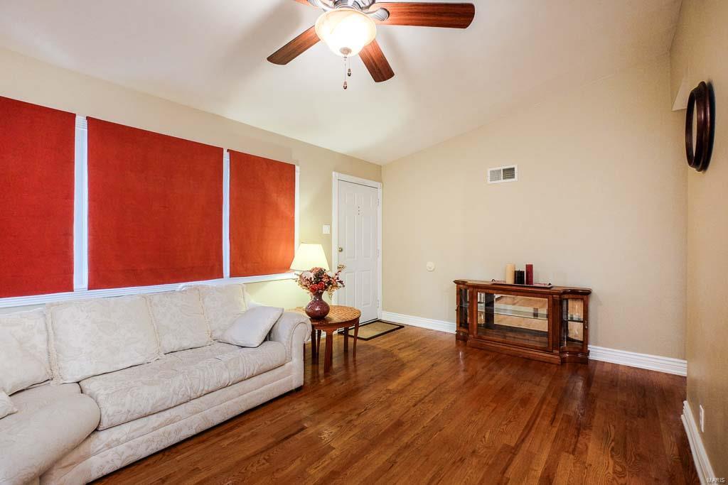 Thunderbird Manor 2 - Residential