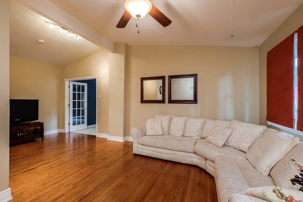 Thunderbird Manor 2 - Residential