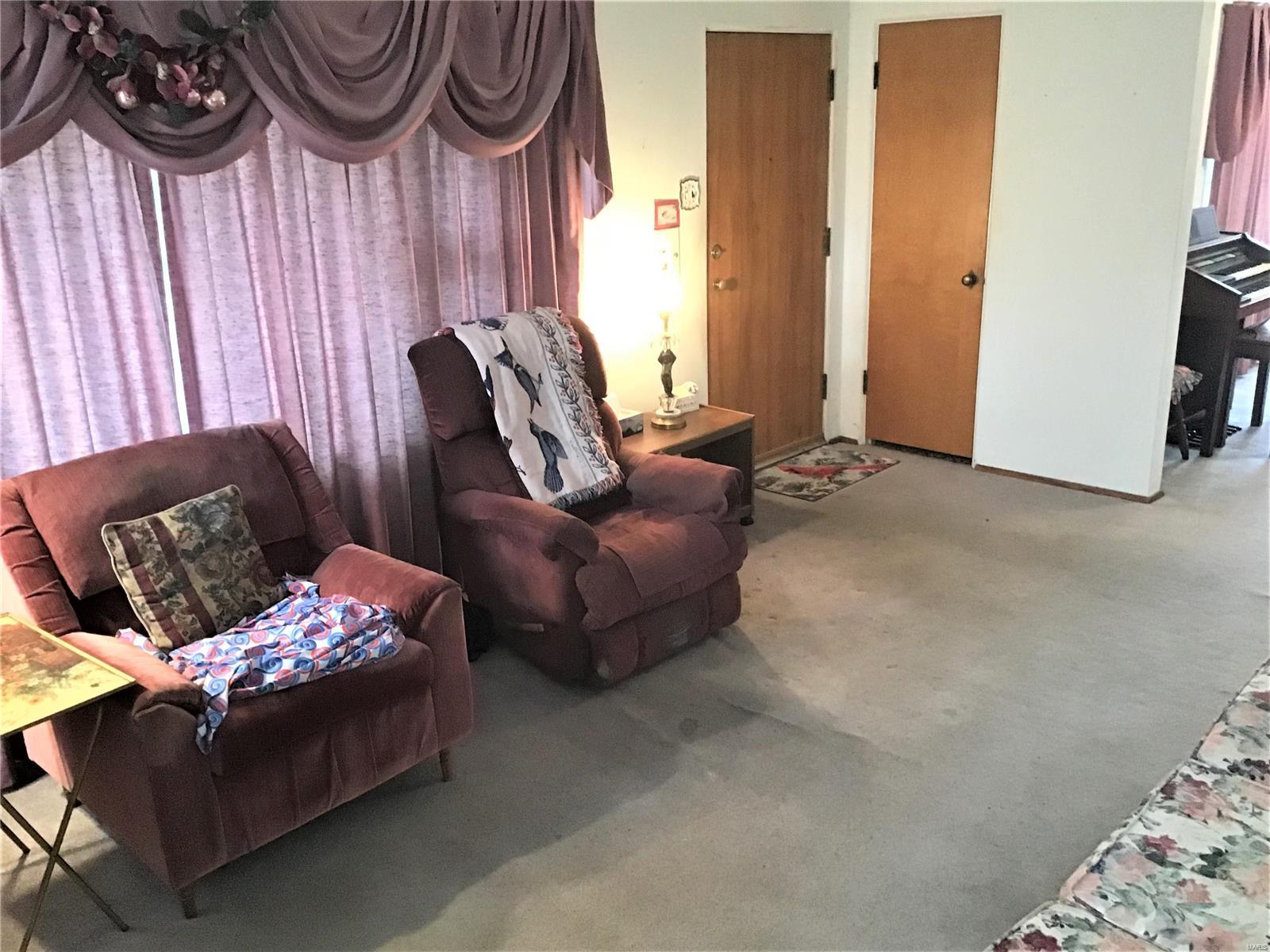 Kingshighway Forest - Residential