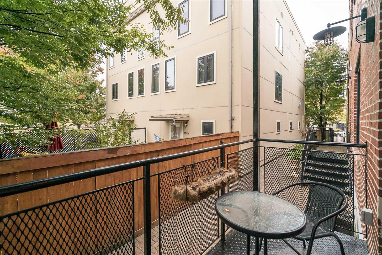 Olive Condo 4449 - Residential