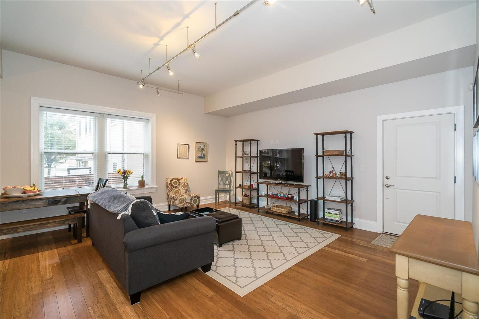 Olive Condo 4449 - Residential