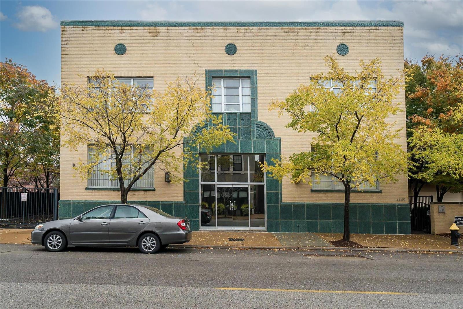 Olive Condo 4449 - Residential