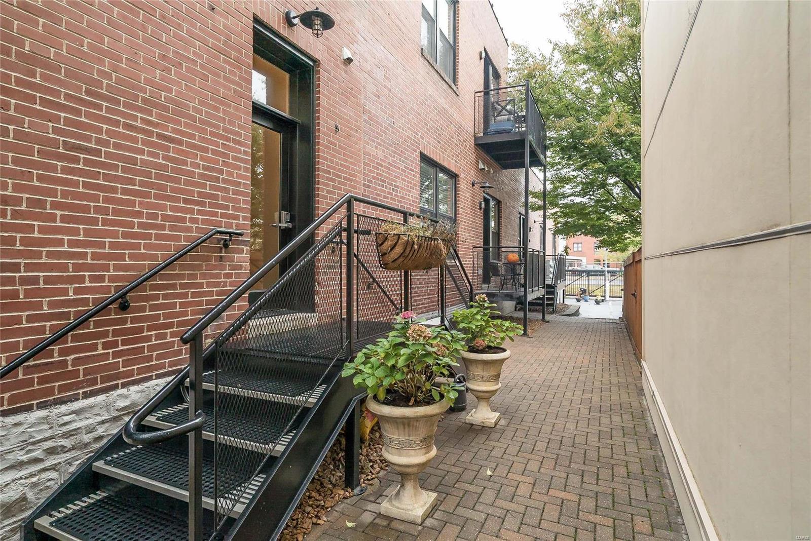 Olive Condo 4449 - Residential