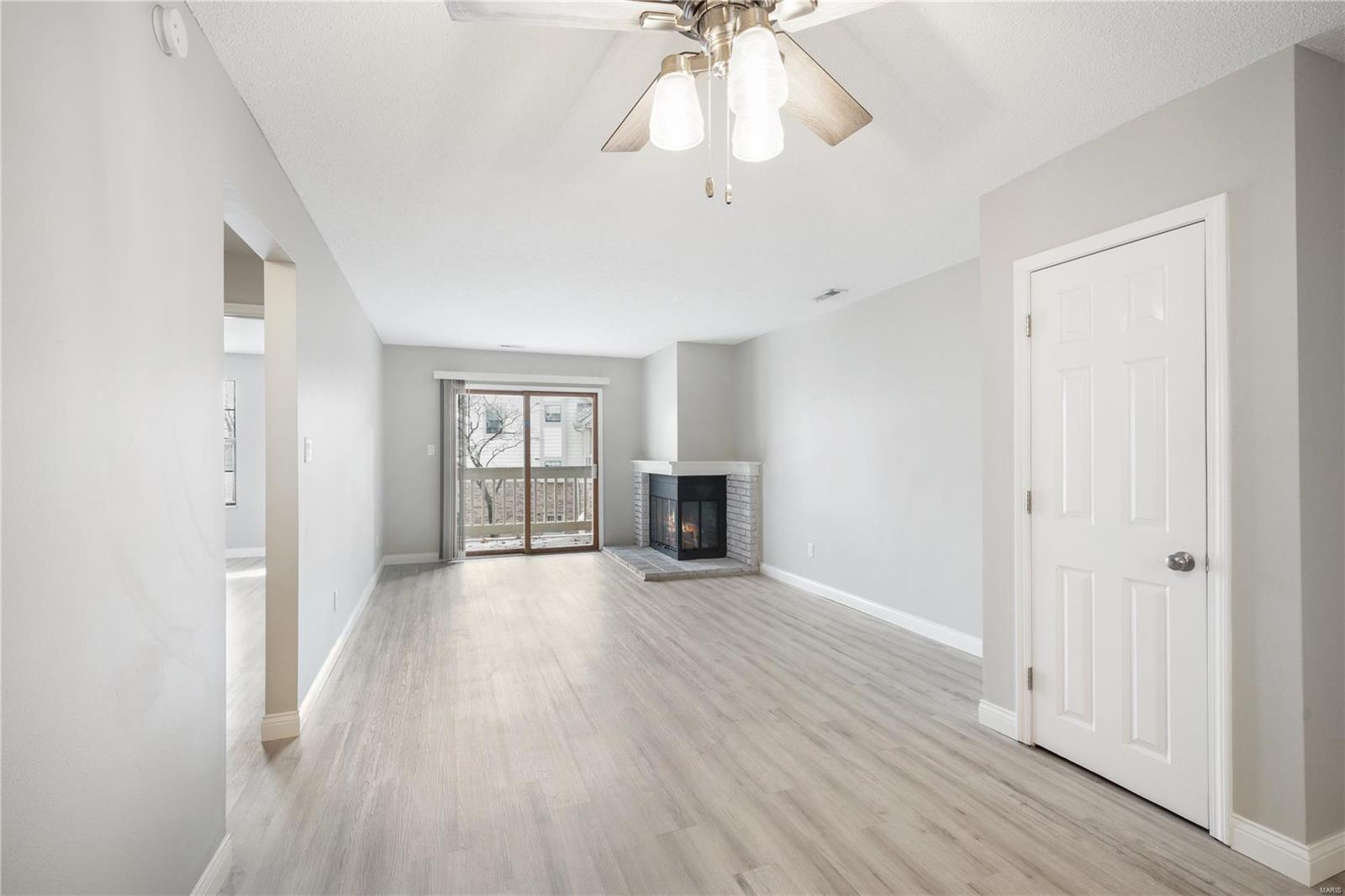 Parkside Condo - Residential