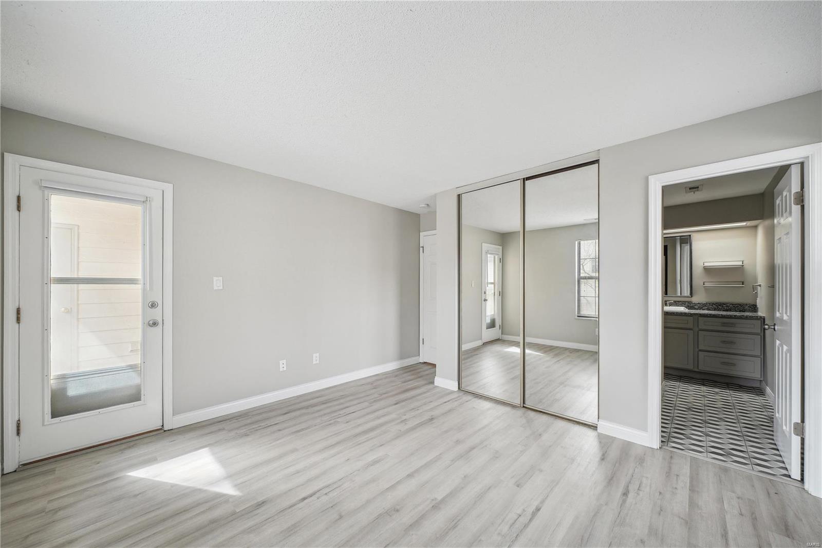 Parkside Condo - Residential