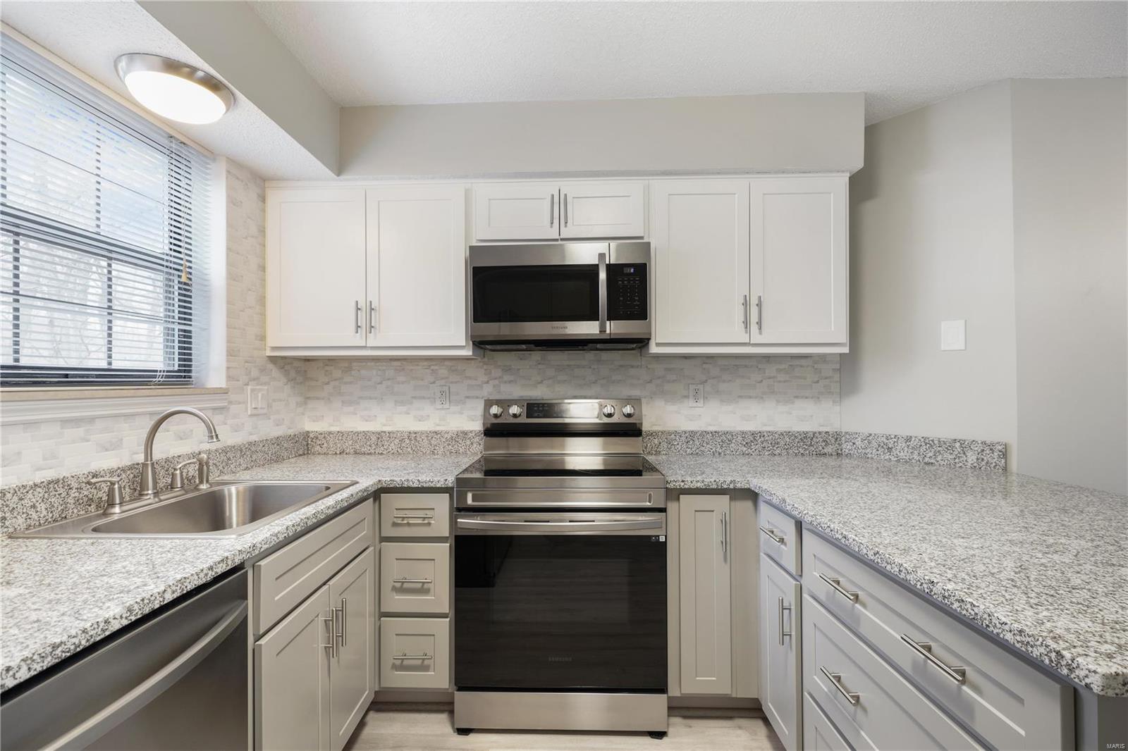 Parkside Condo - Residential