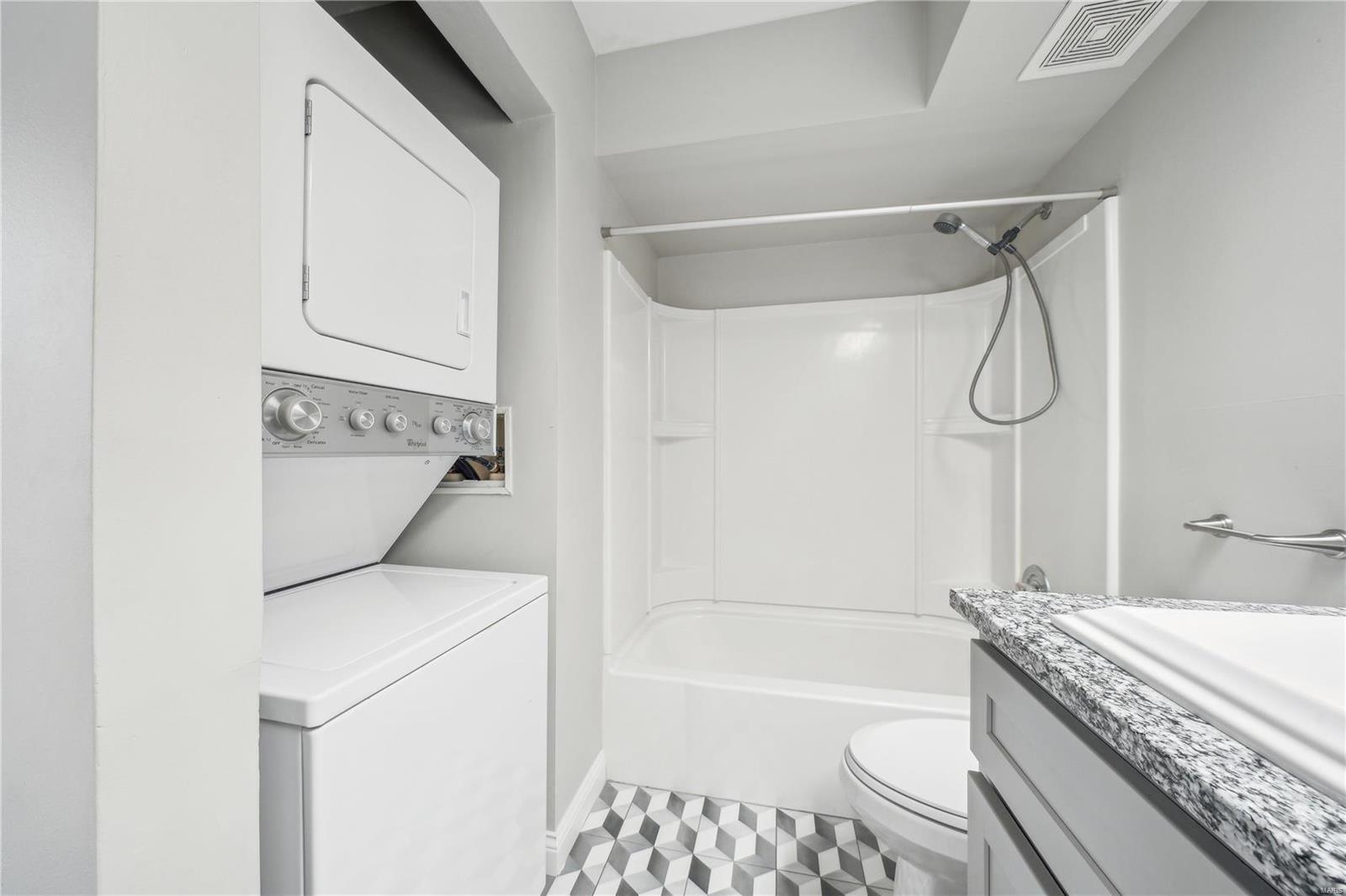 Parkside Condo - Residential