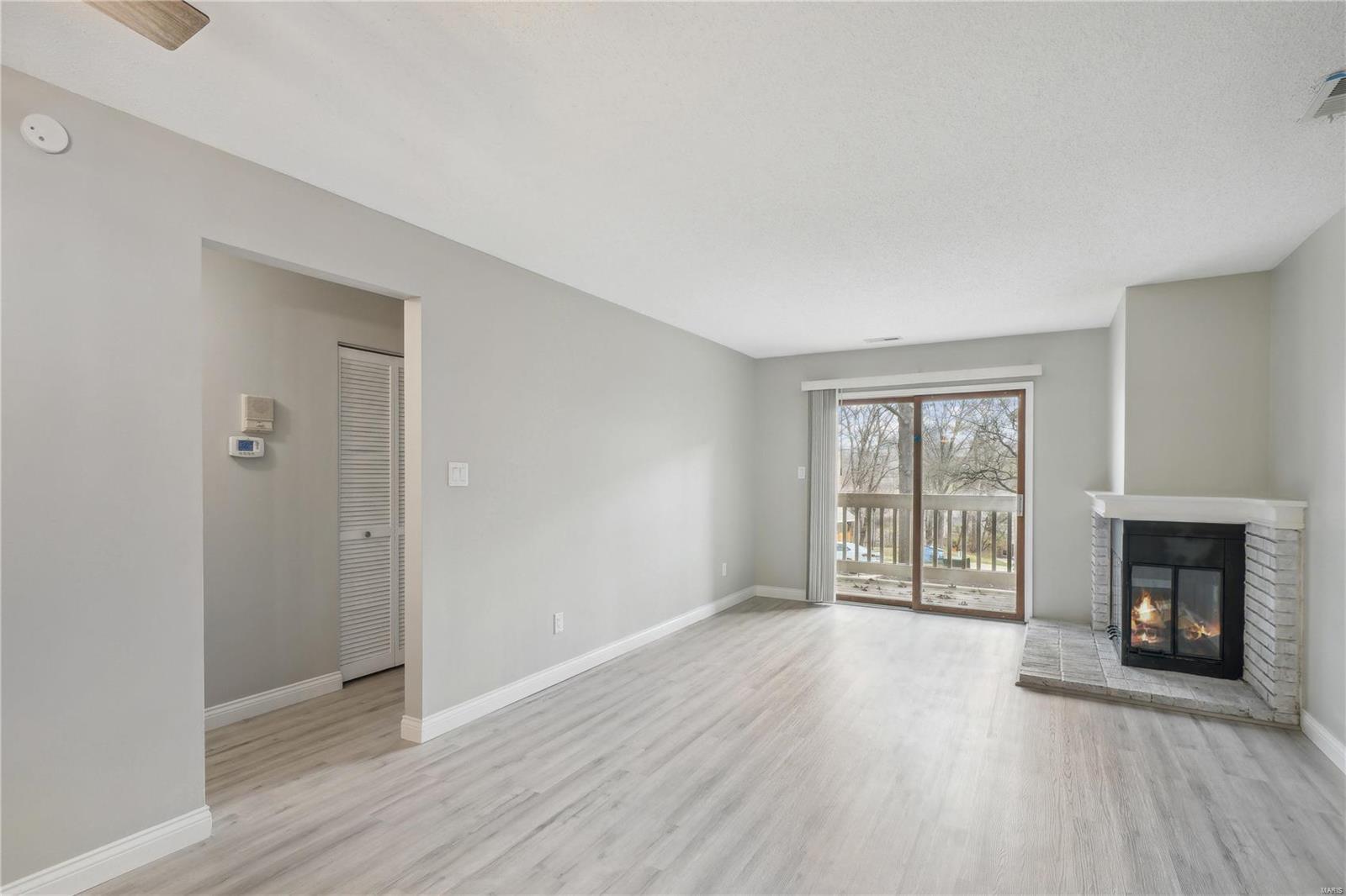 Parkside Condo - Residential