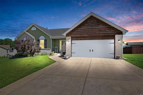 Townhouse in Wright City MO 3 Equestrian Trail.jpg