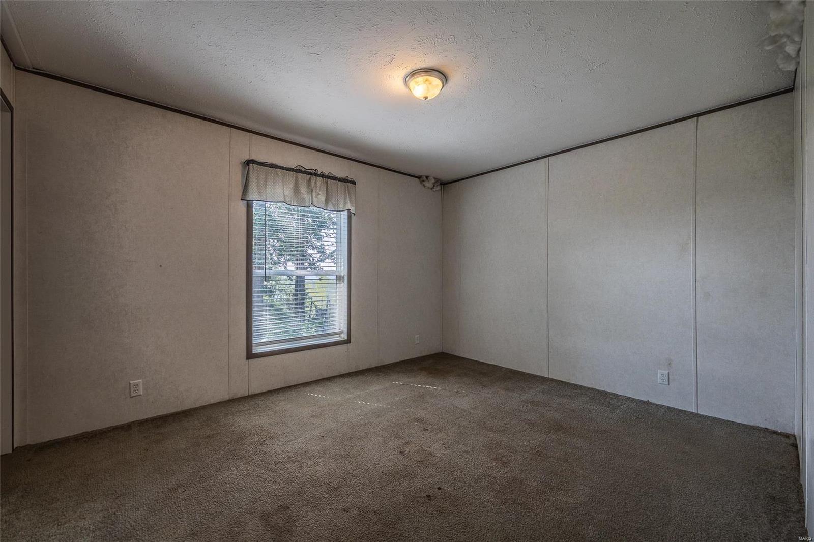 RURAL - Commercial Sale