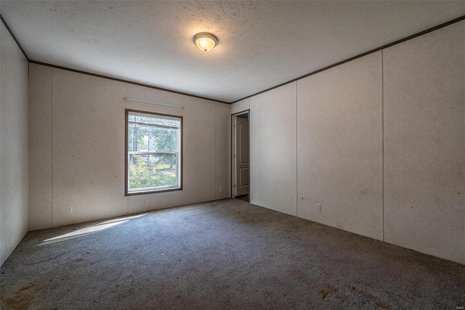 RURAL - Commercial Sale