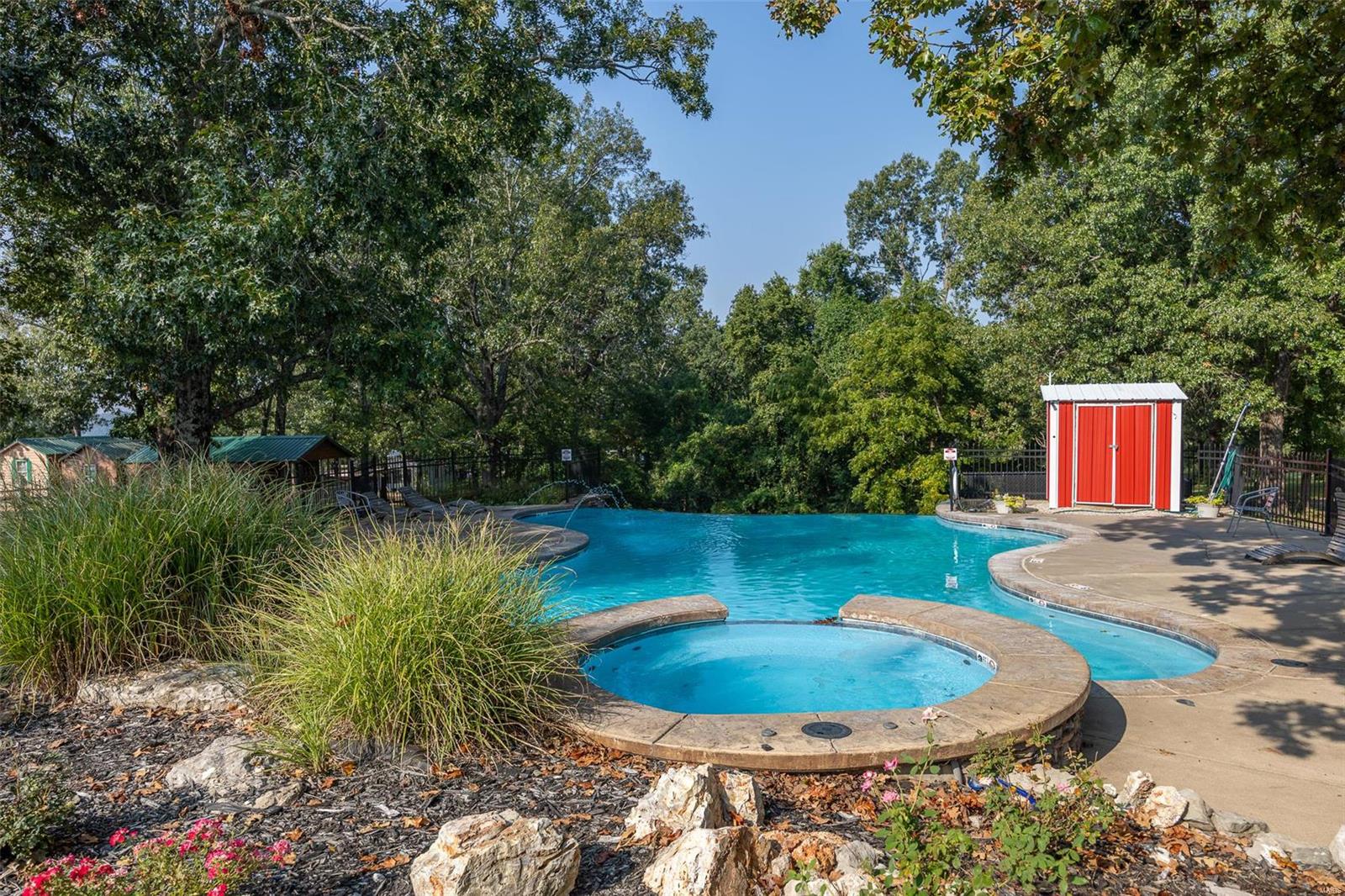 RURAL - Commercial Sale