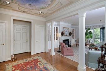 Shaw Place Condo - Residential