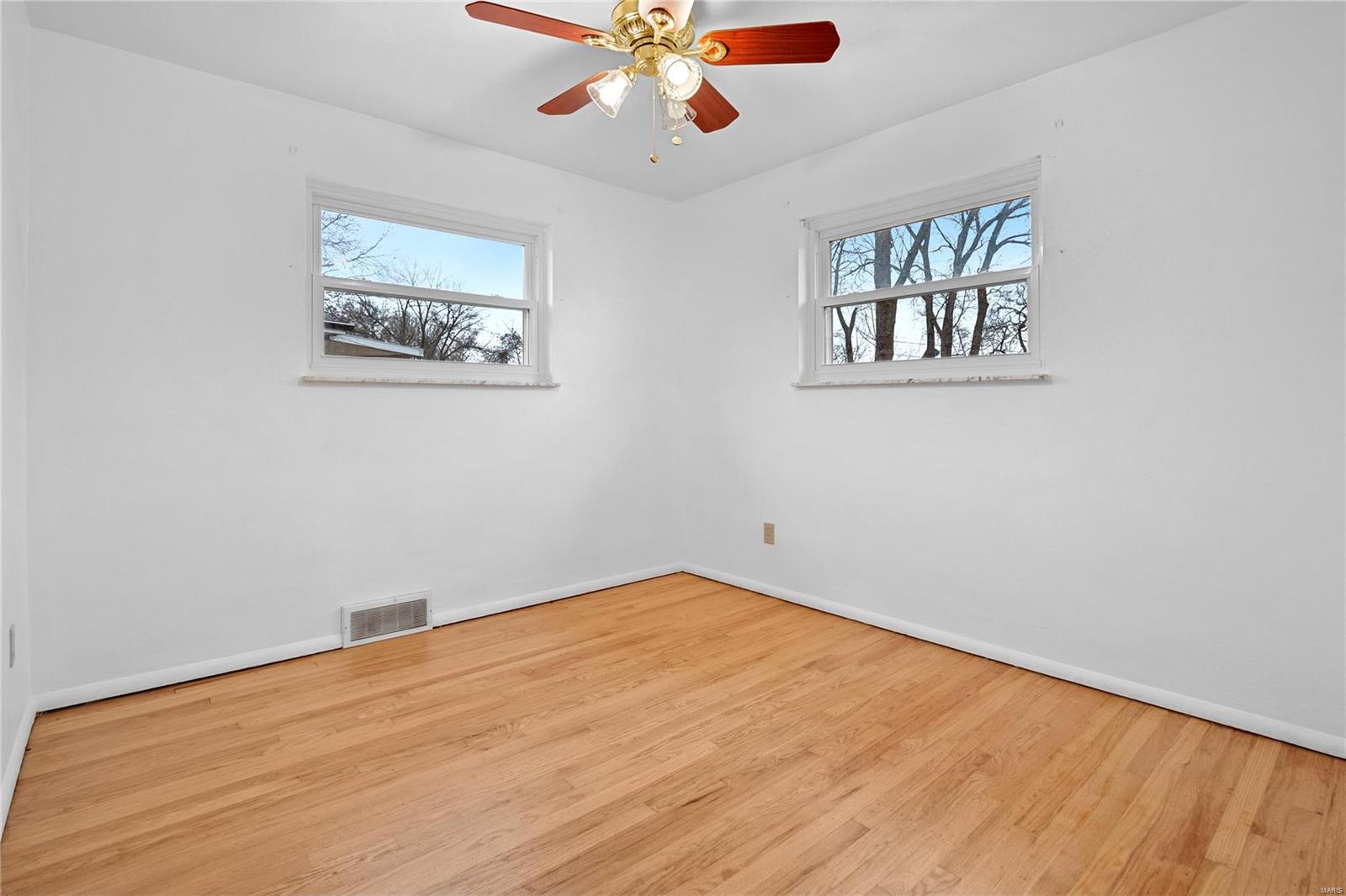 Carolyn Gardens 3 - Residential