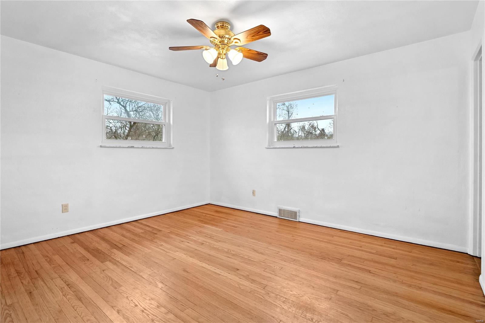 Carolyn Gardens 3 - Residential