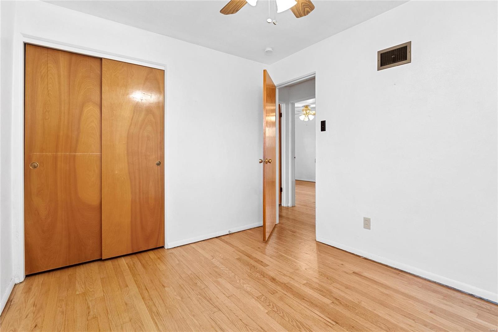 Carolyn Gardens 3 - Residential