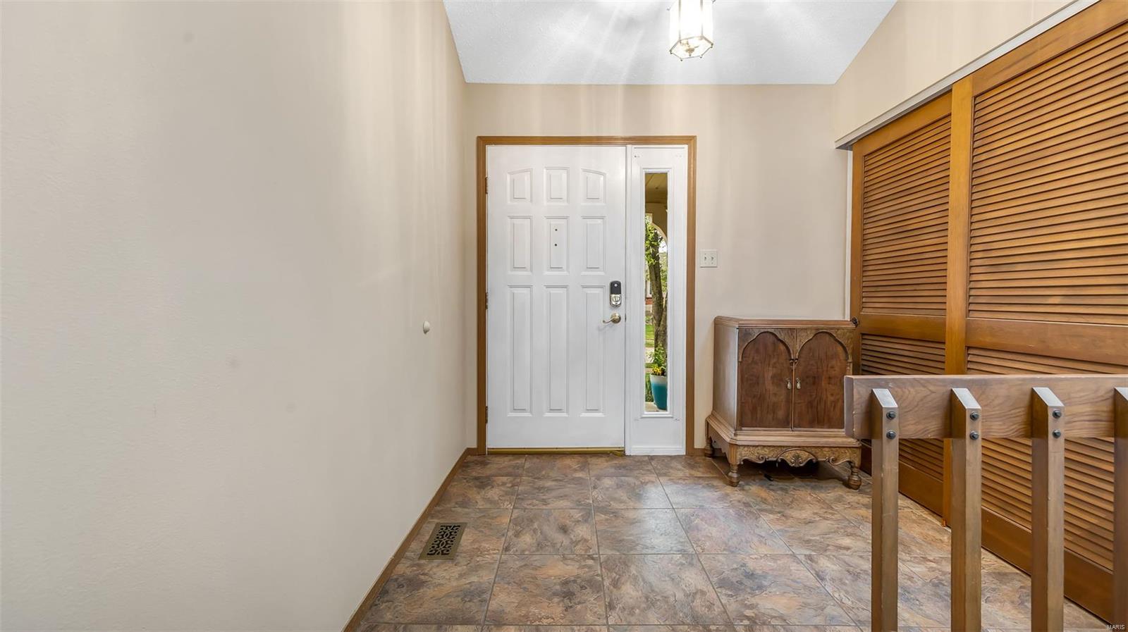 1805 Praise Boulevard