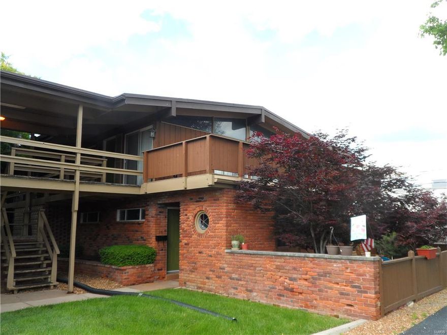 This is ideal for 1st time homebuyer who is not afraid of working to obtain equity.  It has vaulted ceilings in the living dining kitchen area, a large deck and porch.  the master bath could easily be a full bath.  The shower area was converted to handle a washer and dryer.  Very easily converted back.  It includes heated and lighted garage space with garage door opener.   It does need cosmetic improvements including carpet, paint  and elbow grease.  Hurry and vision living in a unit that you renovated to suit yourself!  This is a short sale.  Please include form # 2176 Short sale rider with special sales contract.  The time on market is due to old liens that hadn't been released.  Everything has been cleared and the lender has approved sale. Could close within 30 days.   Recommend and prefer closing at Title Partners Title company.  They have all information. SpecialListingConditions: Short Sale Location: End Unit