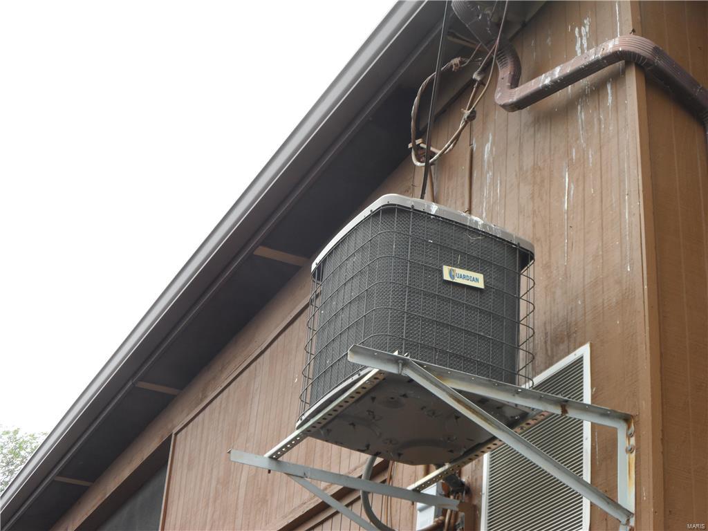 Twin Willows Condo - Residential