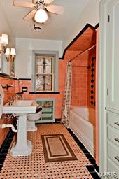 St Louis Hills - Residential